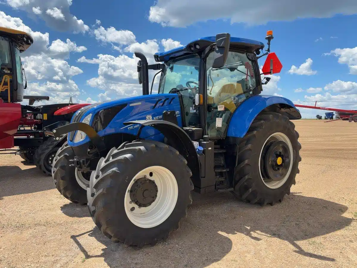 Gallery image 1 for 2026 New Holland T6.180 Tractor