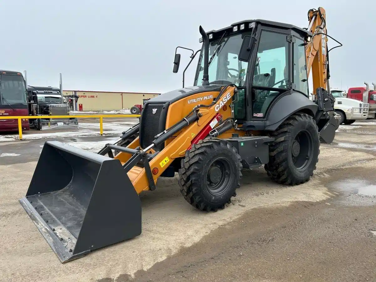 Gallery image 2 for 2023 Case 575N EP Backhoe Loader