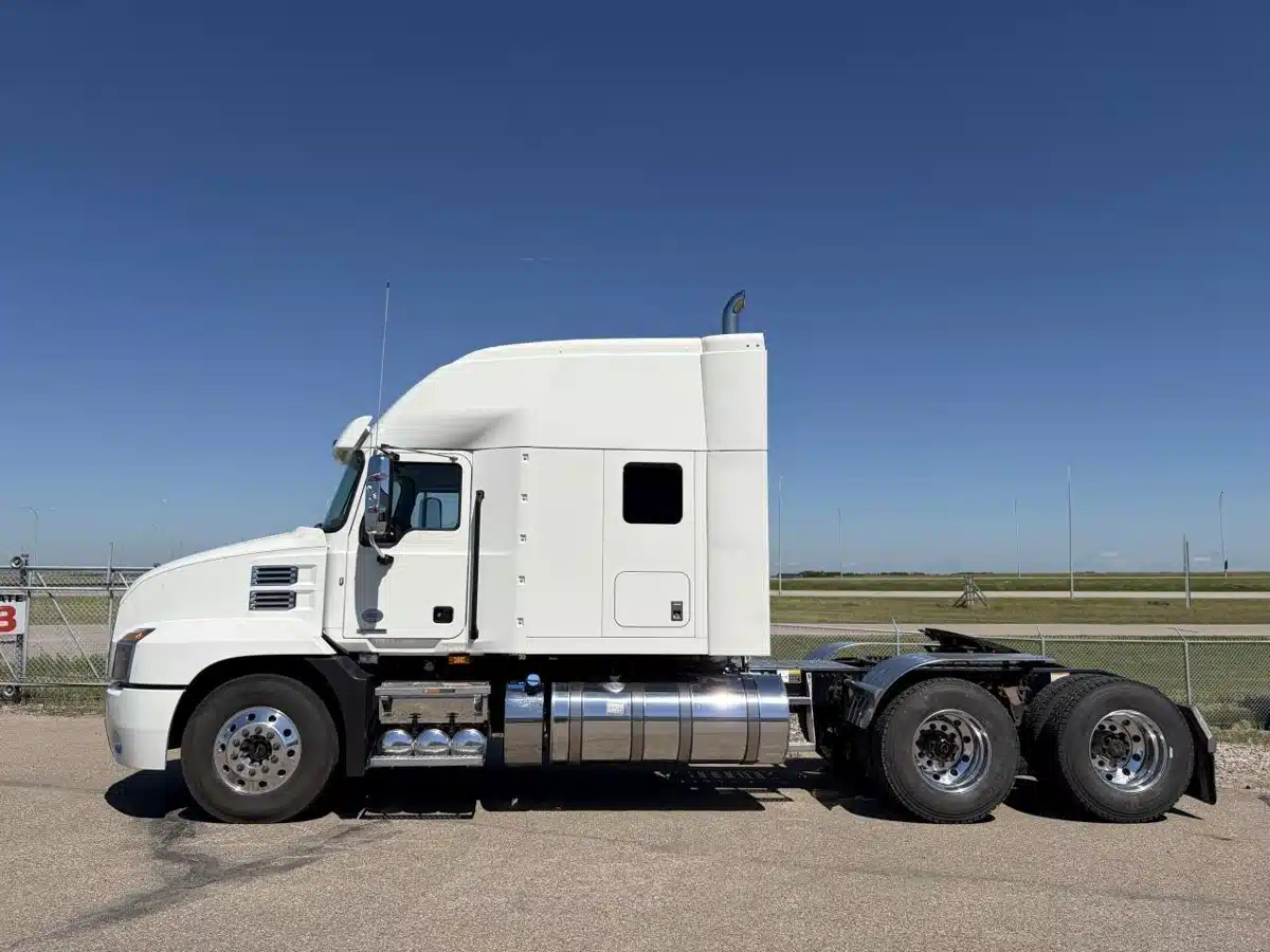 Photo de la Galerie 2 pour 2022 Mack ANTHEM 64T Camion dix roues