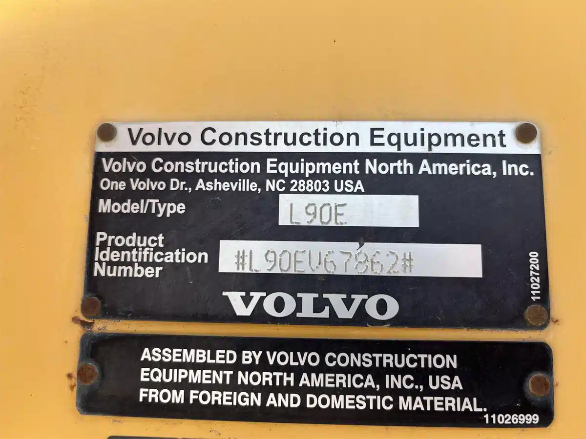 Photo de la Galerie 1 pour 2006 Volvo L90E Chargeur sur roues