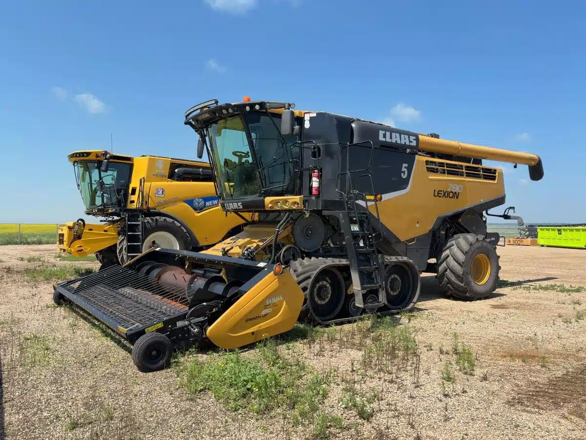 Gallery image 1 for 2017 CLAAS LEXION 780 TT Combine