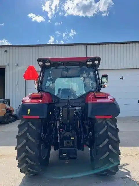 Photo de la Galerie 2 pour 2024 Case IH VESTRUM 130 Tracteur