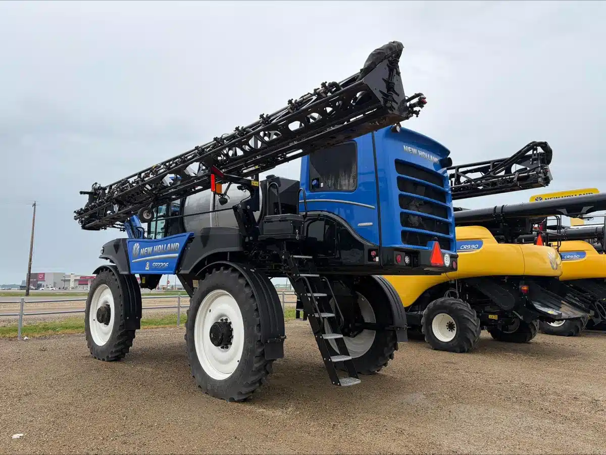 Photo de la Galerie 2 pour 2024 New Holland SP370F Arroseur - Automoteur