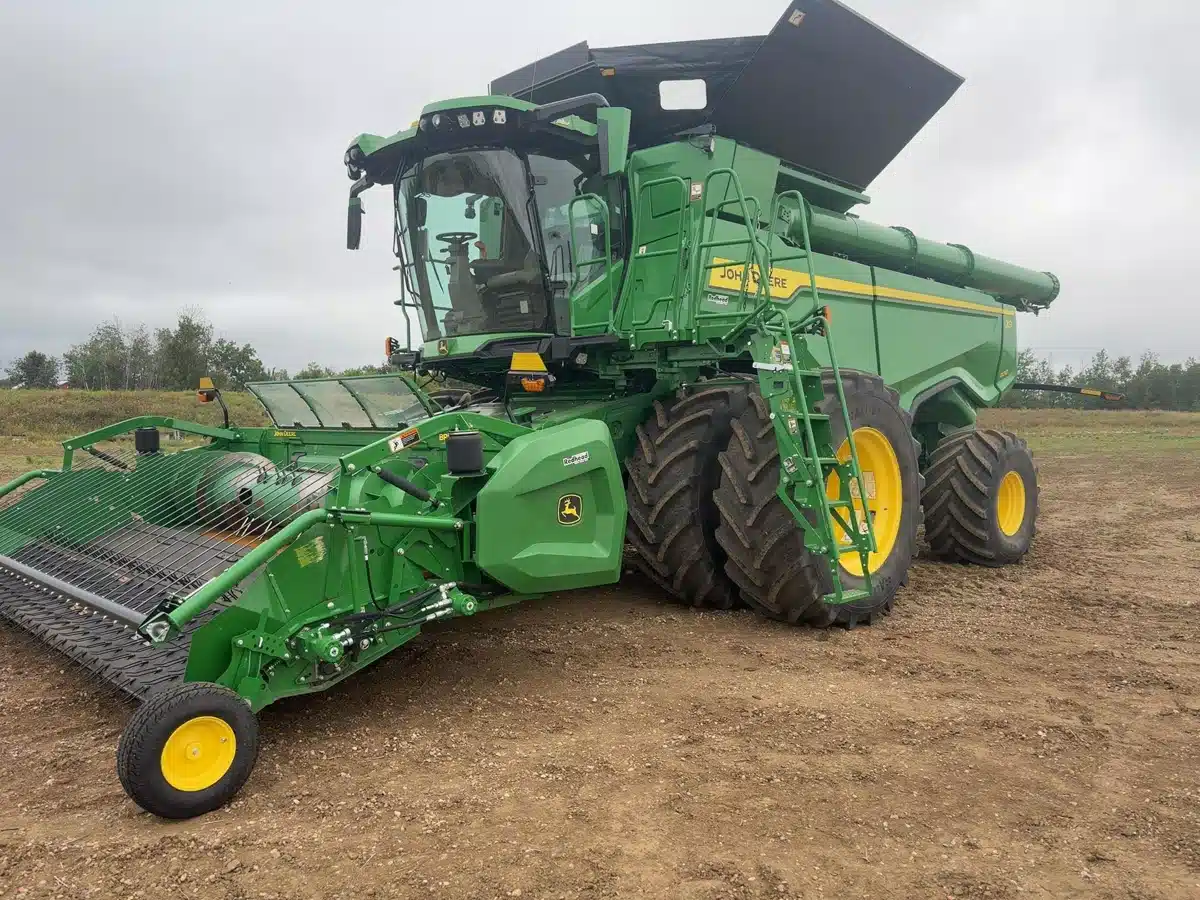 Photo de la Galerie 1 pour 2023 John Deere X9 1100 Batteuse