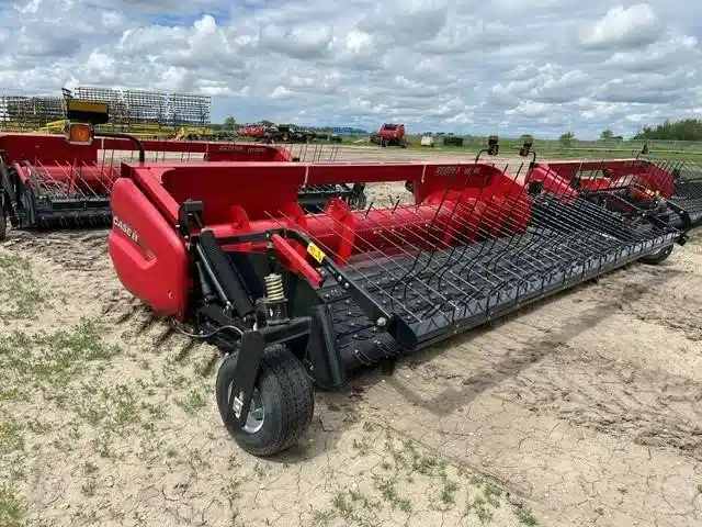 Gallery image 1 for 2023 Case IH 3016 Header - Pickup