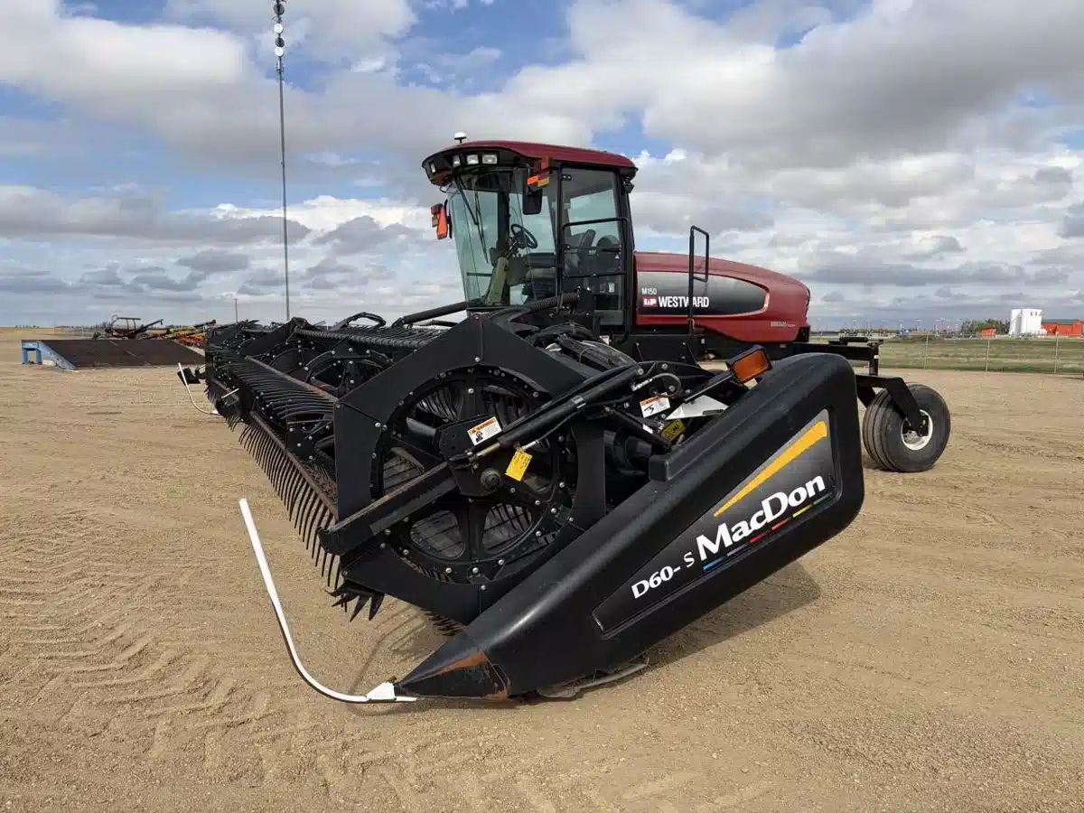 Gallery image 2 for 2010 Westward M150 Windrower