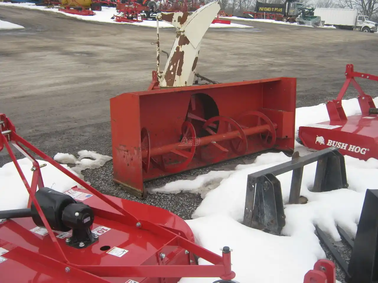 Gallery image 2 for Used BER-VAC 766 Snow Blower