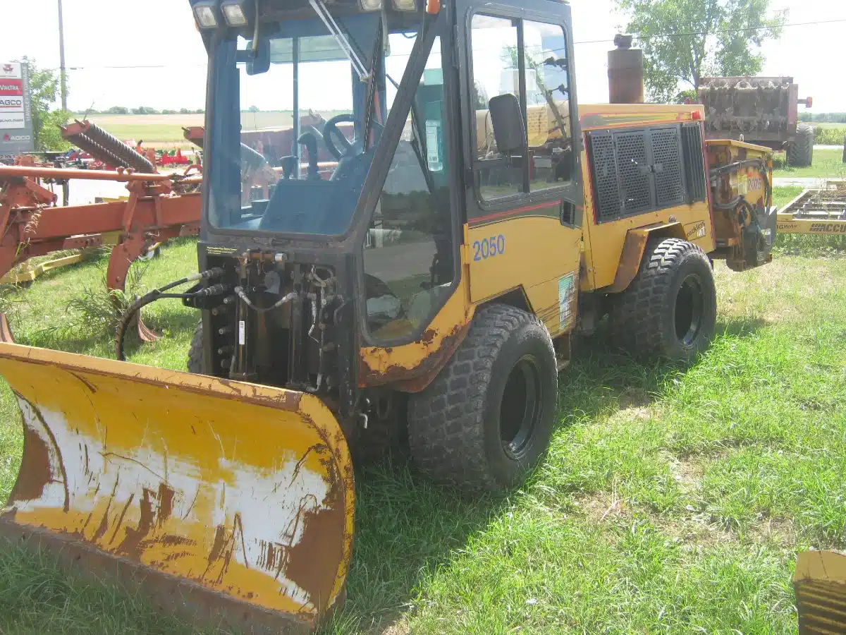 Used Trackless Vehicles MT series 6 Snow Plow
