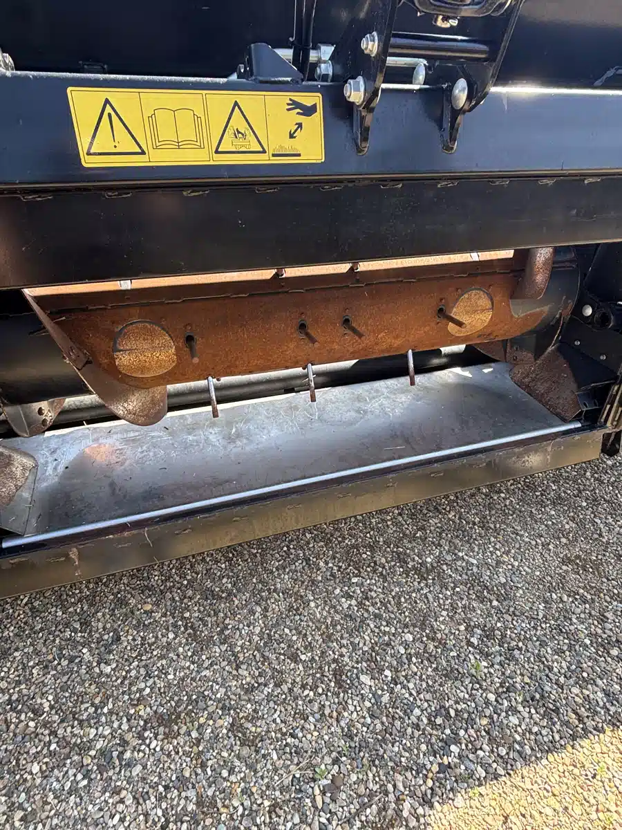 Gallery image 2 for Used 2022 MacDon FD245 Header - Draper