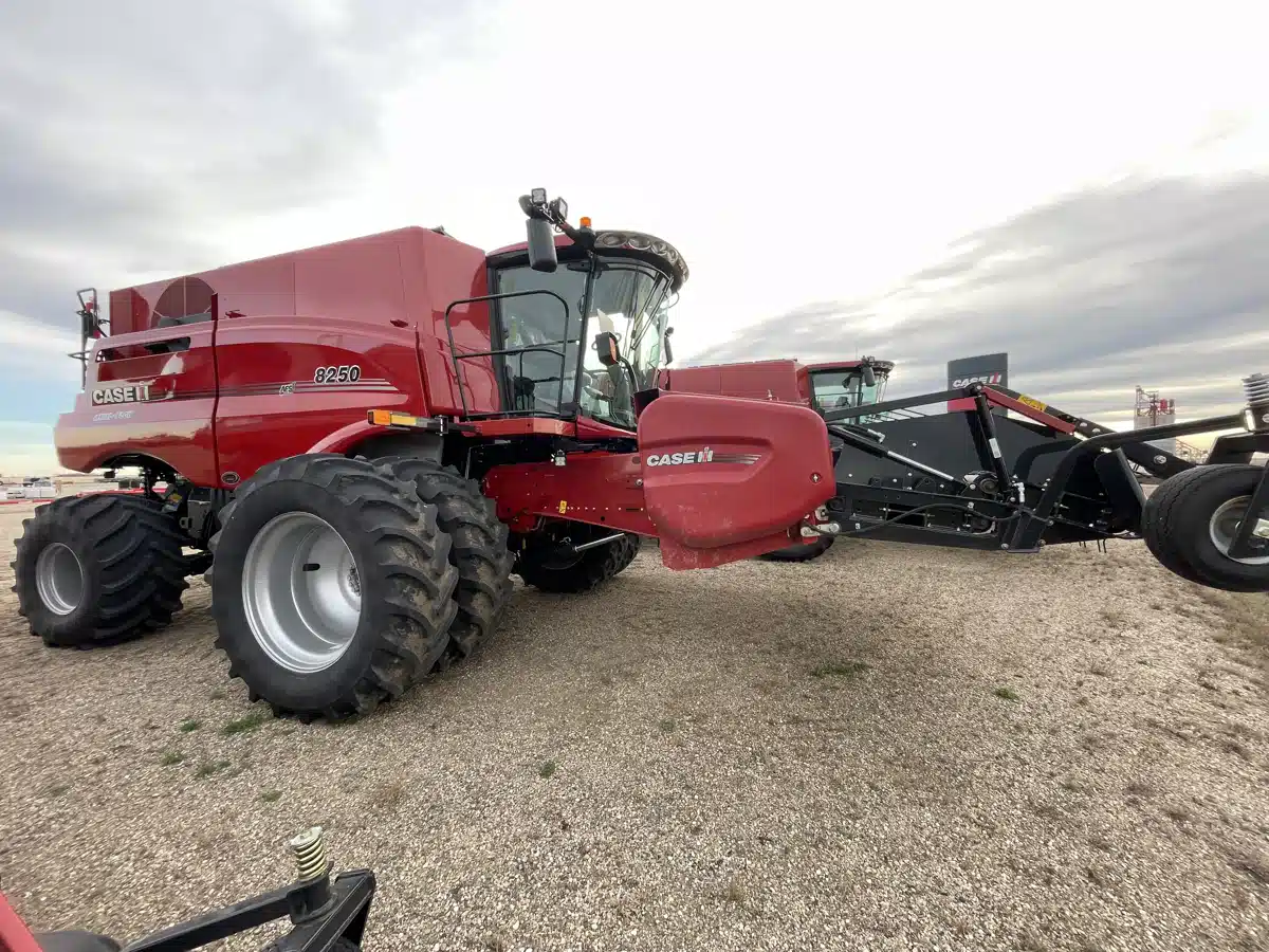 Gallery image 1 for Used 2021 Case IH 8250 Combine
