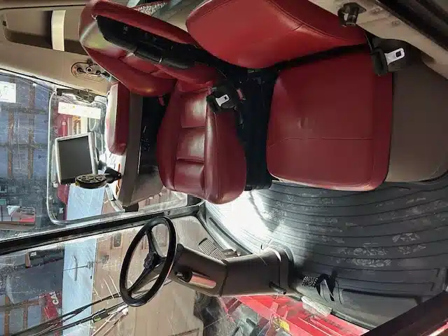 Gallery image 2 for Used 2017 Case IH 8240 Combine