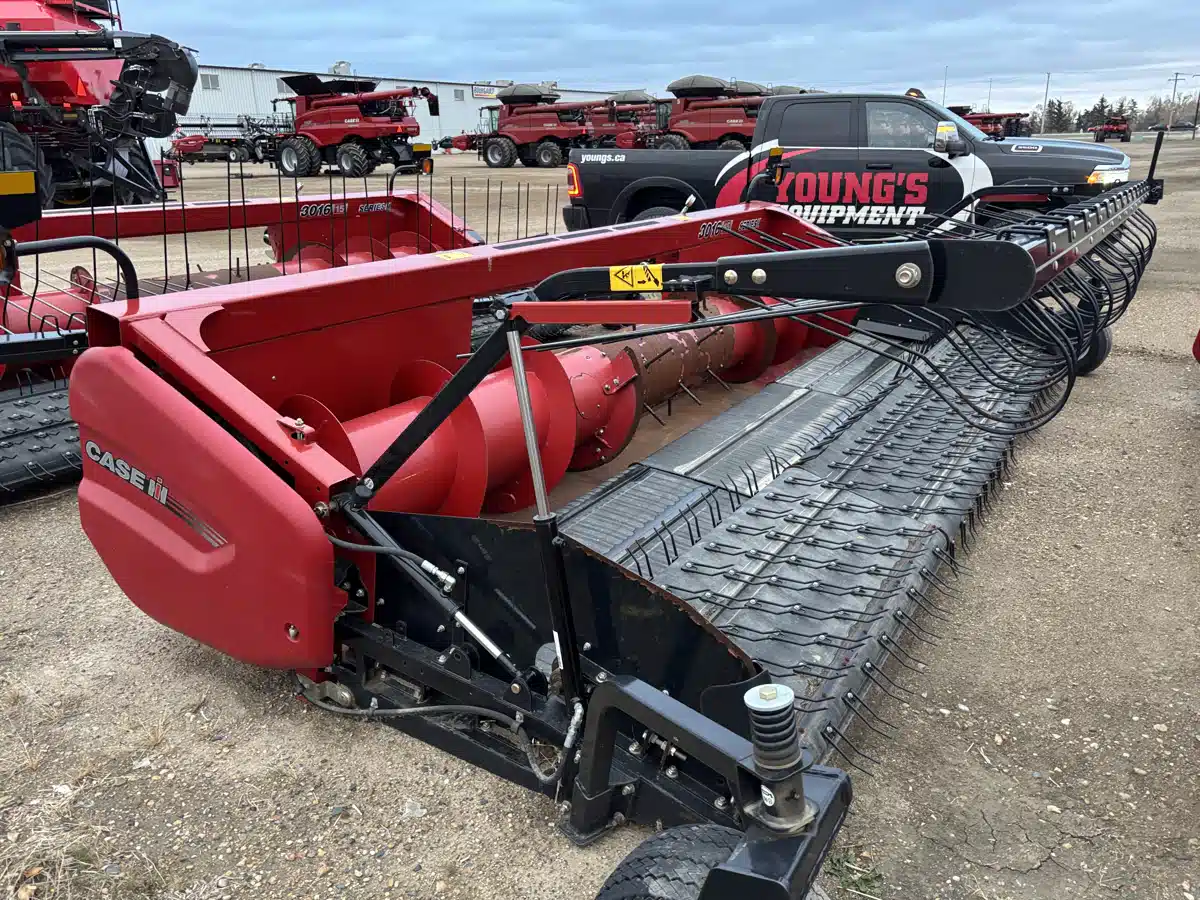 Gallery image 1 for Used 2022 Case IH 3016 Header - Pickup