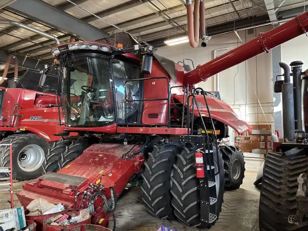 Gallery image 1 for Used 2020 Case IH 8250 Combine