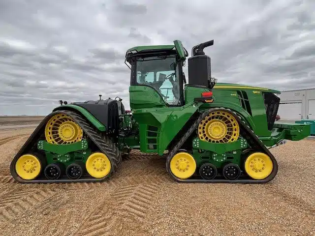 Gallery image 2 for Used 2023 John Deere 9RX 640 Tractor