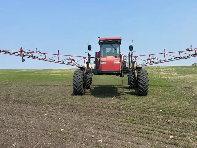 Gallery image 1 for Used 2004 Case IH SPX3200 Sprayer - Self Propelled