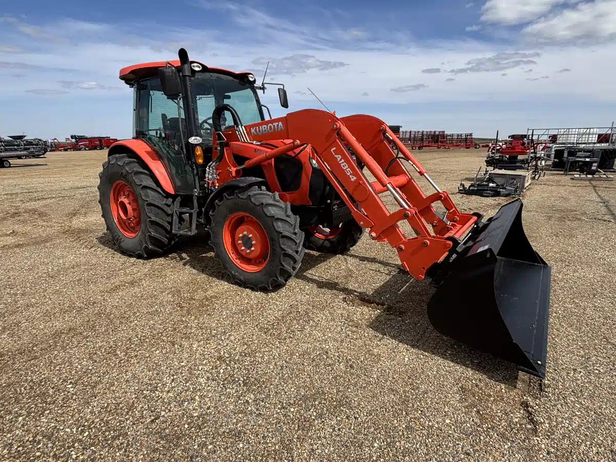 Gallery image 1 for Used 2020 Kubota M5-091 Tractor