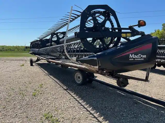 Gallery image 1 for Used 2013 MacDon FD75 Header - Flex Draper