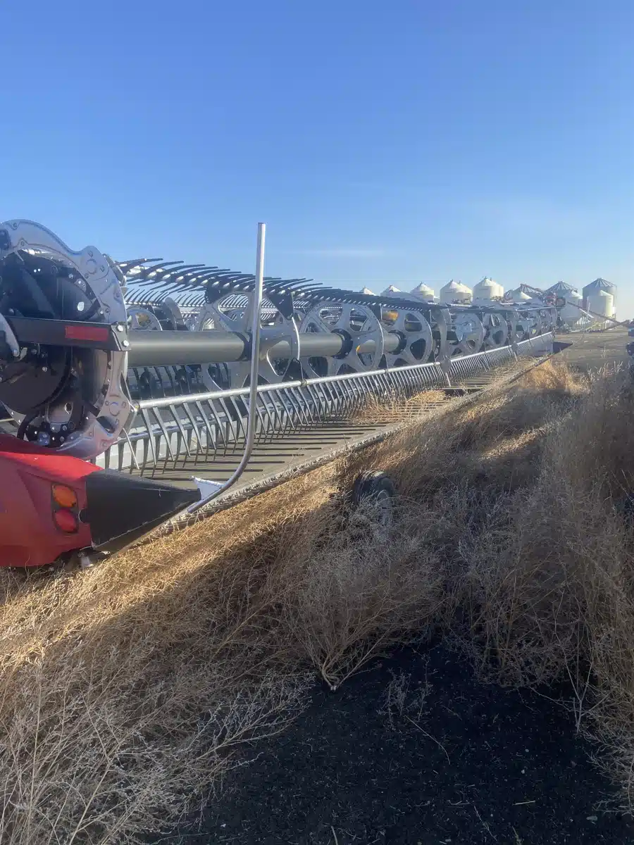 Gallery image 1 for Used 2024 MacDon FD250 Header - Draper