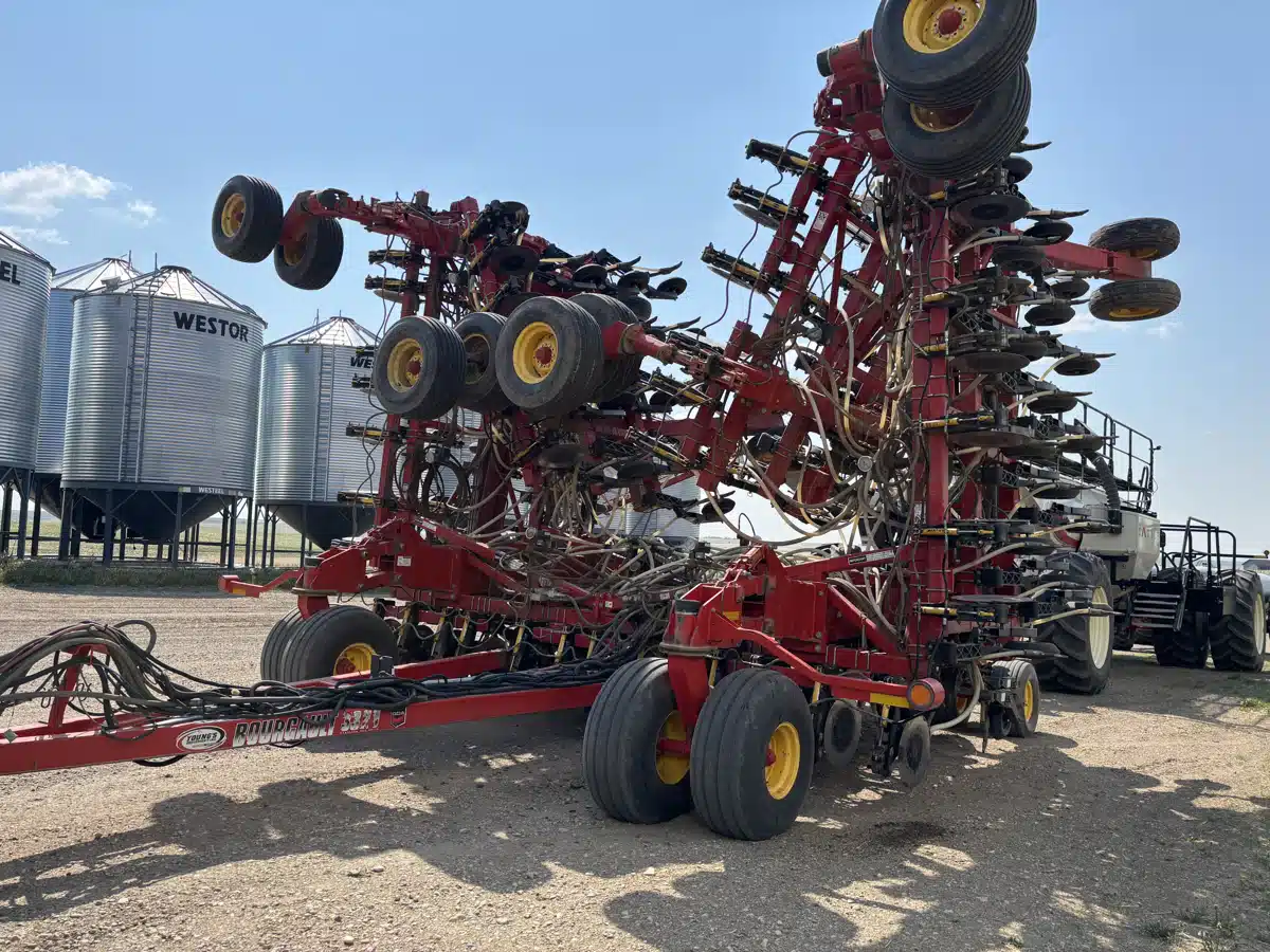 Gallery image 1 for Used 2012 Bourgault 3320-66 Air Drill