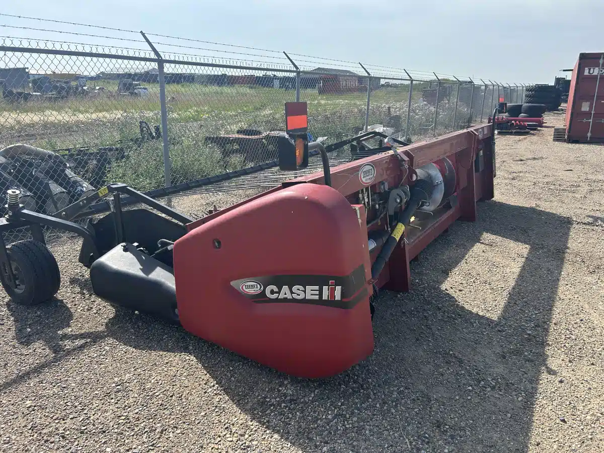 Gallery image 1 for Used 2014 Case IH 3016 Header - Pickup