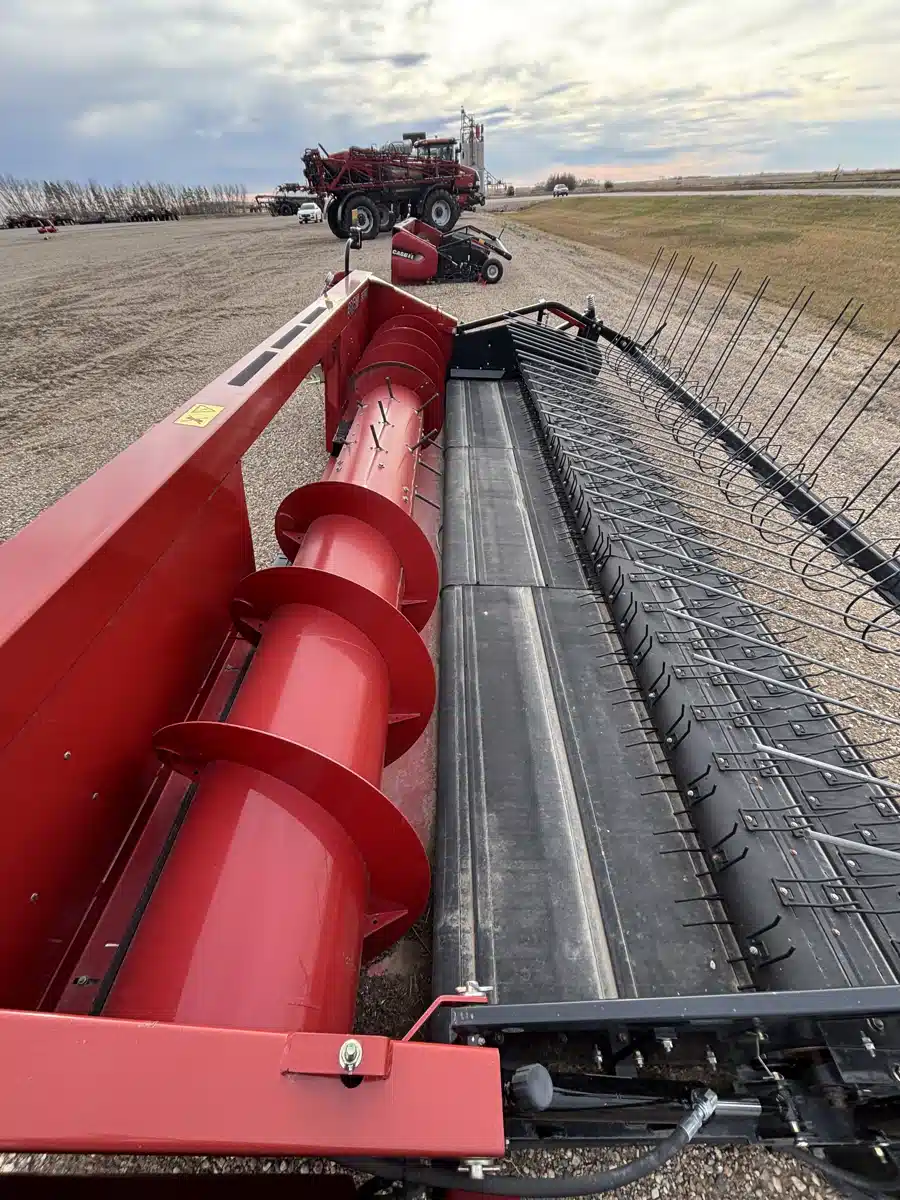 Gallery image 2 for Used 2021 Case IH 3016 Header - Pickup