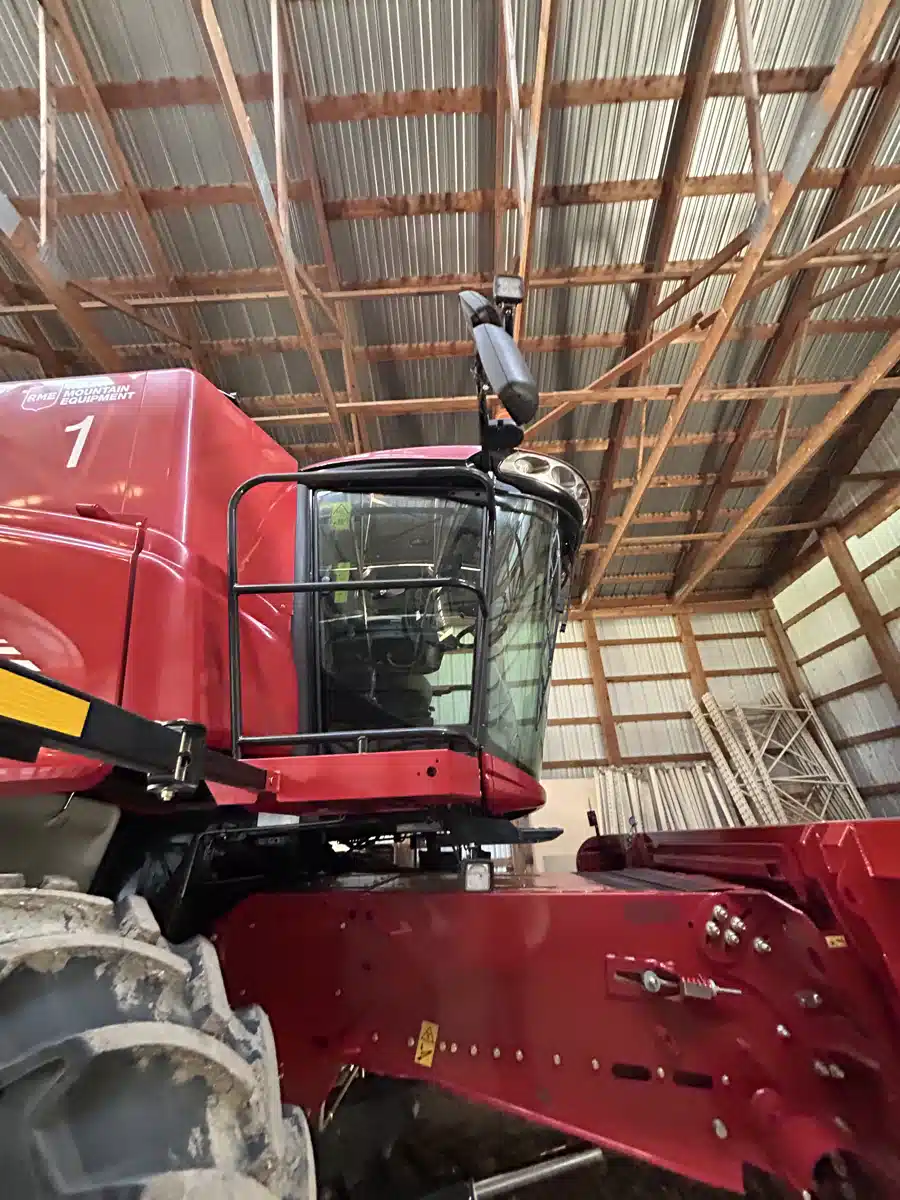 Gallery image 2 for Used 2020 Case IH 9250 Combine
