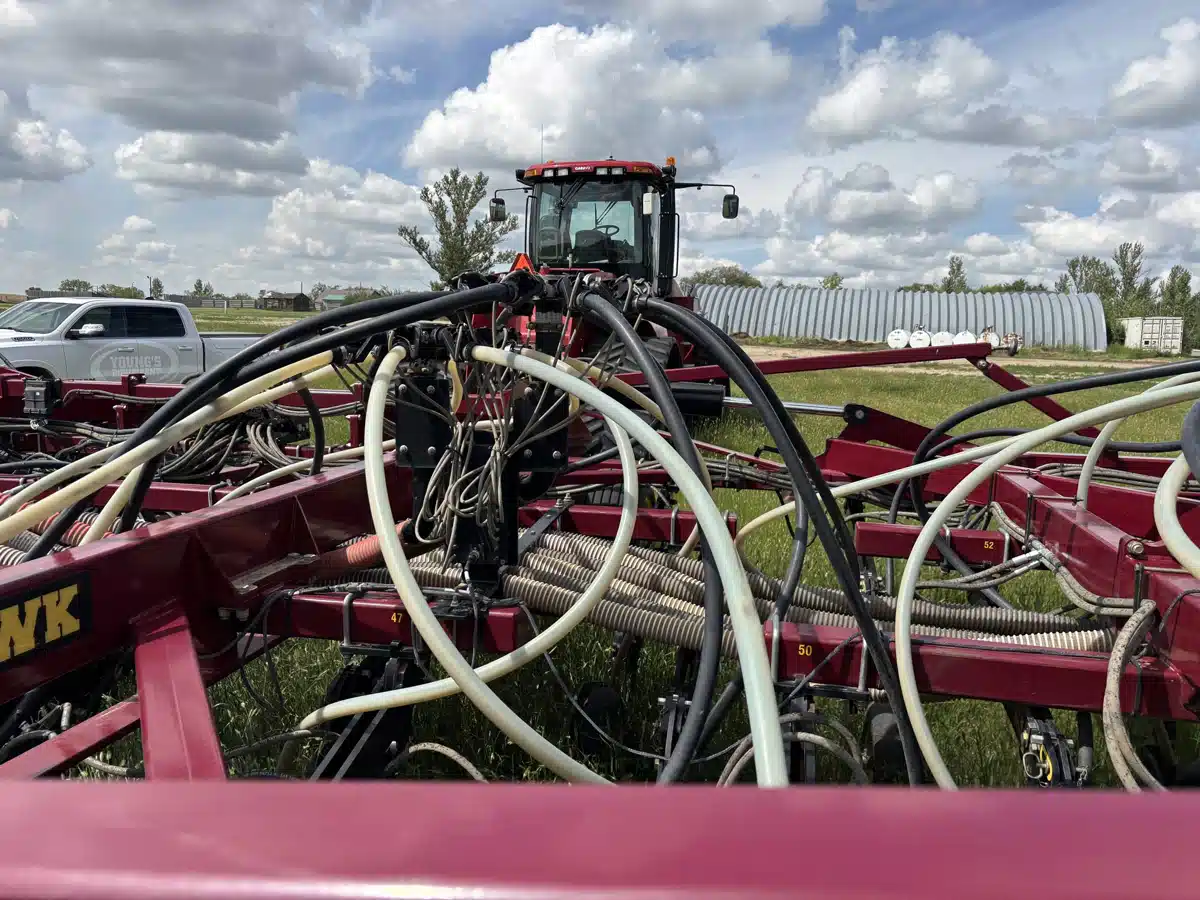 Used 2016 Seed Hawk 8012 & 800 Air Drill