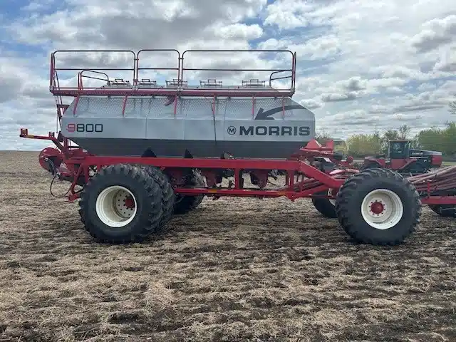 Used 2016 Morris 9800 Air Cart