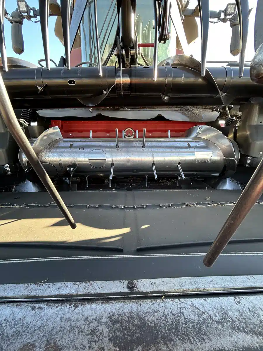 Gallery image 2 for Used 2019 MacDon FD140 Header - Flex Draper