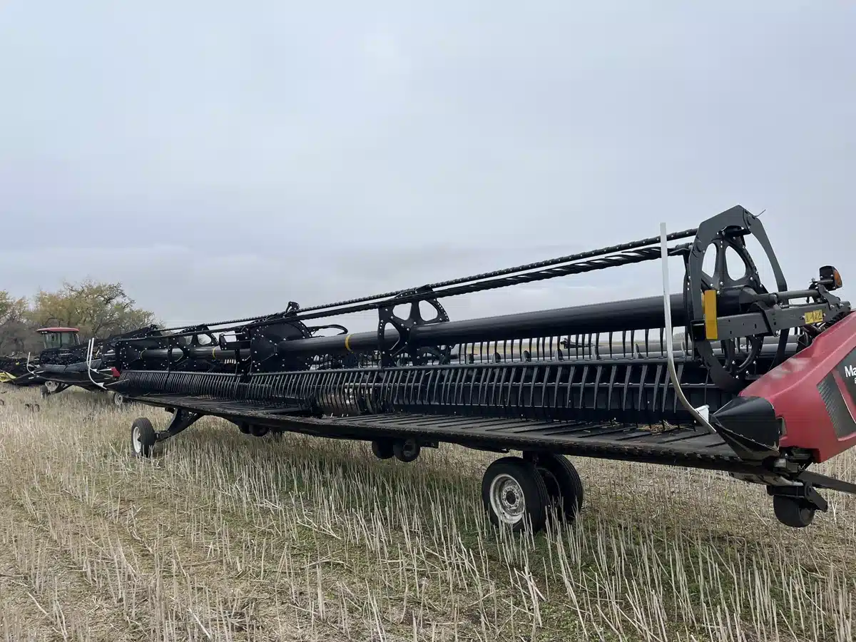 Gallery image 2 for 2020 MacDon FD140 Header - Flex Draper