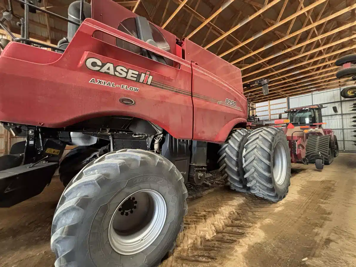 Used 2019 Case IH 8250 Combine