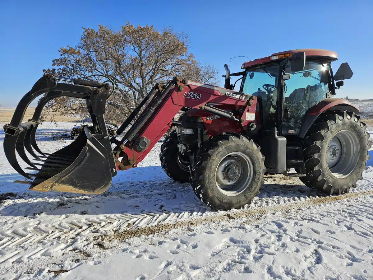 Used 2008 Case IH MAXXUM 140 Tractor