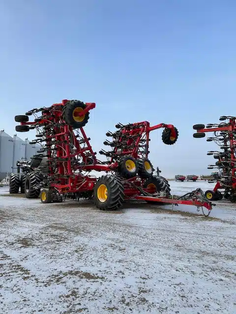 Gallery image 2 for 2024 Bourgault 3330-80-12 & 9950 Air Drill