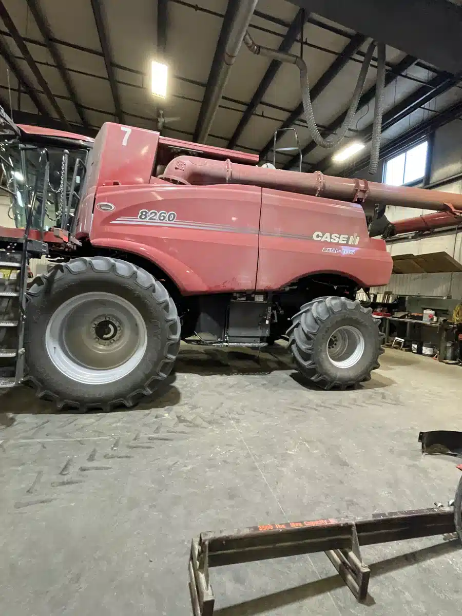 Gallery image 2 for 2025 Case IH 8260 Combine