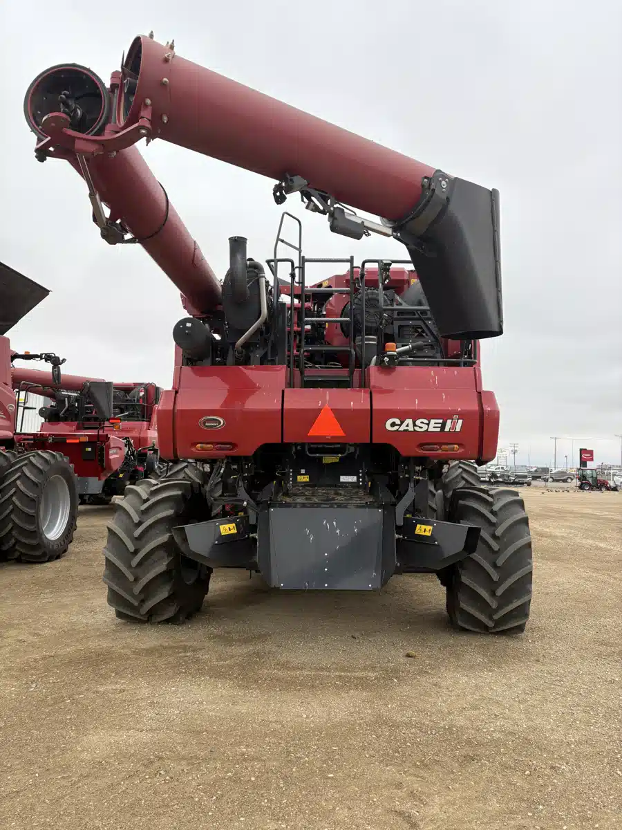Gallery image 2 for 2024 Case IH 9250 Combine