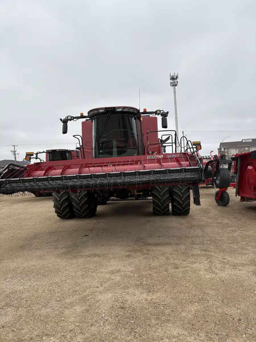 Used 2024 Case IH 9250 Combine
