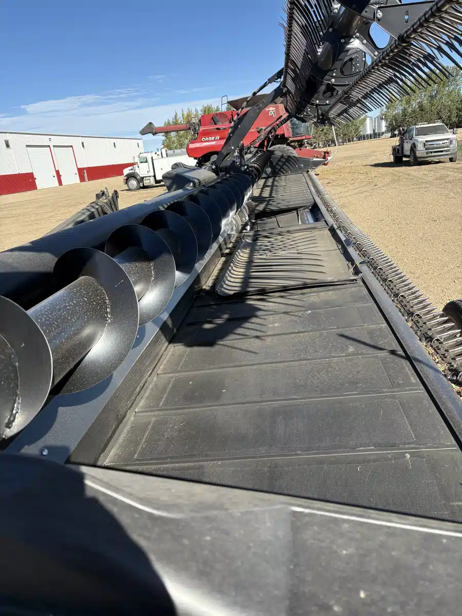 Gallery image 2 for 2021 MacDon FD140 Header - Flex Draper
