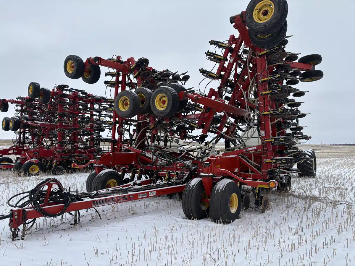 Gallery image 2 for 2012 Bourgault 3320-66-10 Air Drill