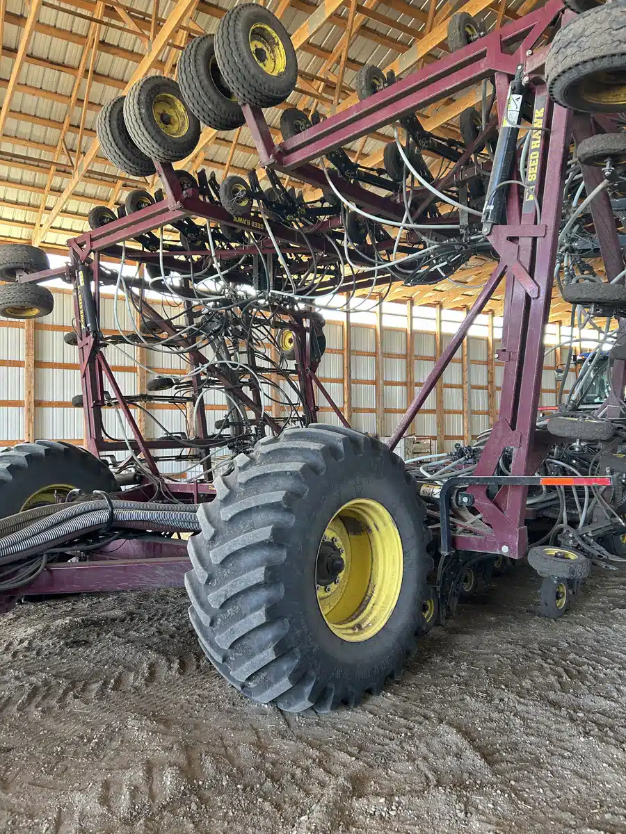 Gallery image 2 for Used 2015 Seed Hawk 6612 Air Drill