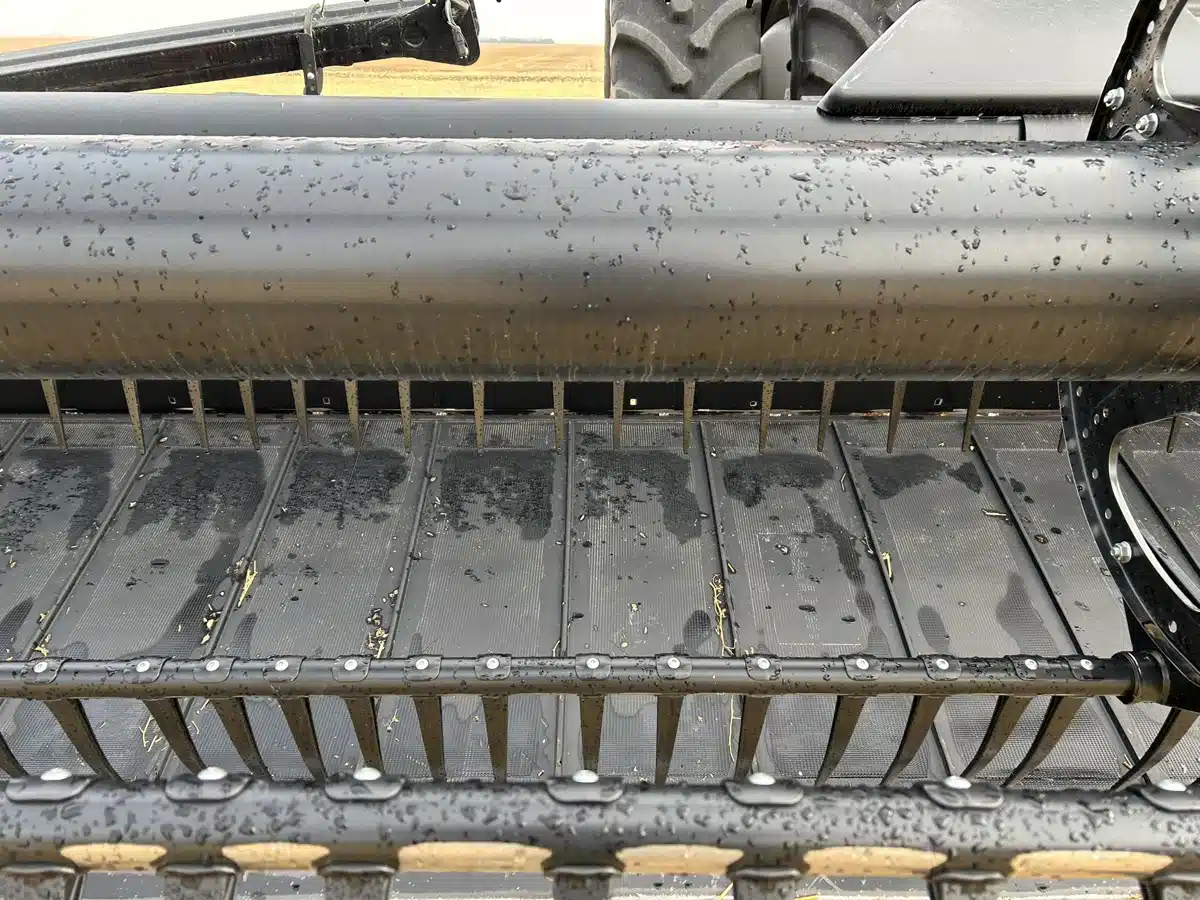 Gallery image 2 for 2020 MacDon FD140 Header - Flex Draper