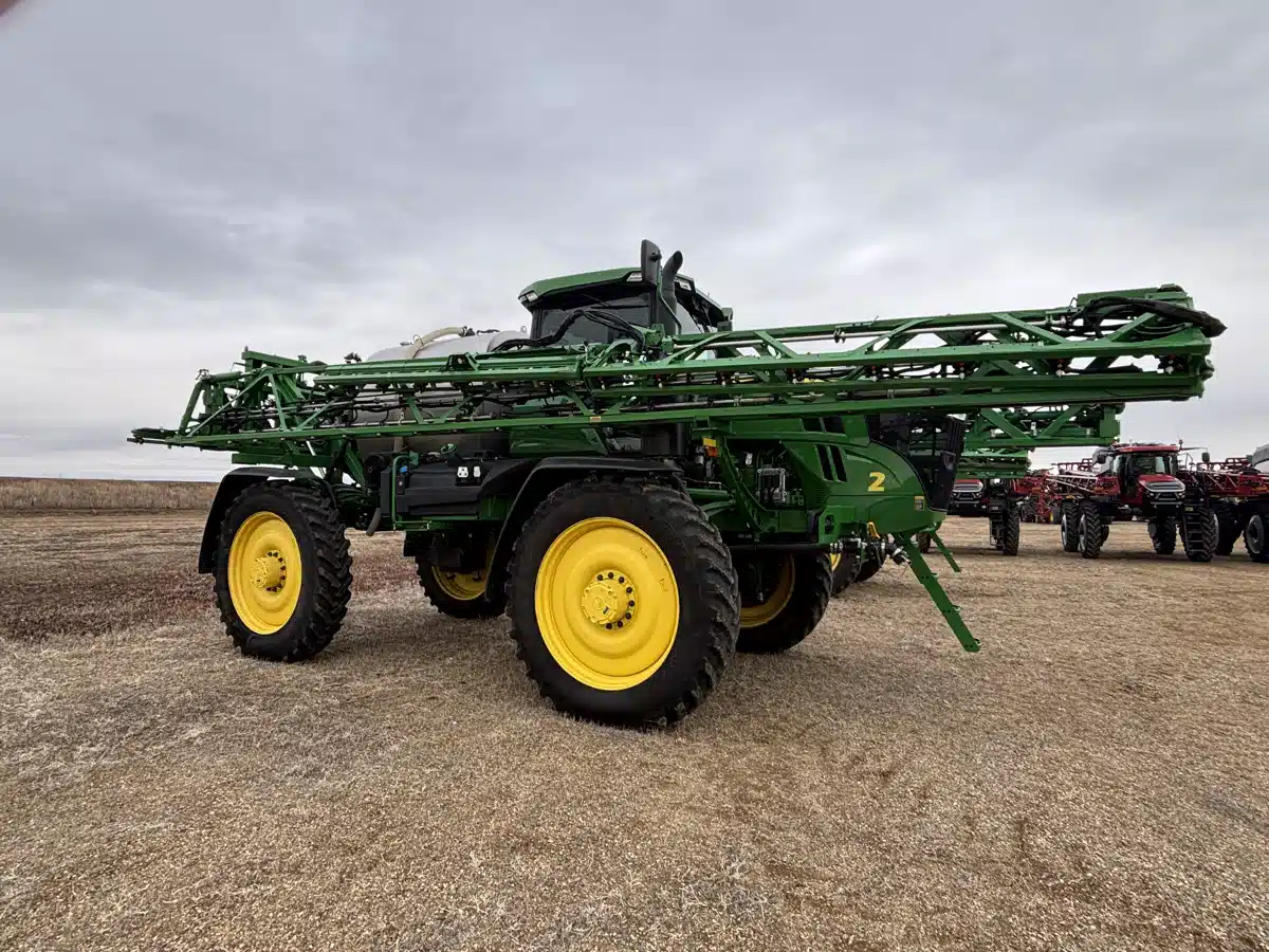 Gallery image 2 for 2024 John Deere 616R Sprayer - Self Propelled