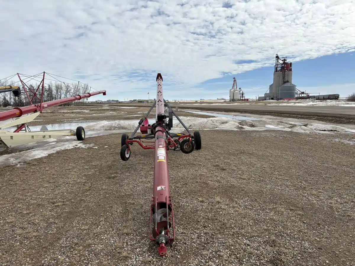 Gallery image 2 for 2020 Meridian TL -1039 Grain Auger