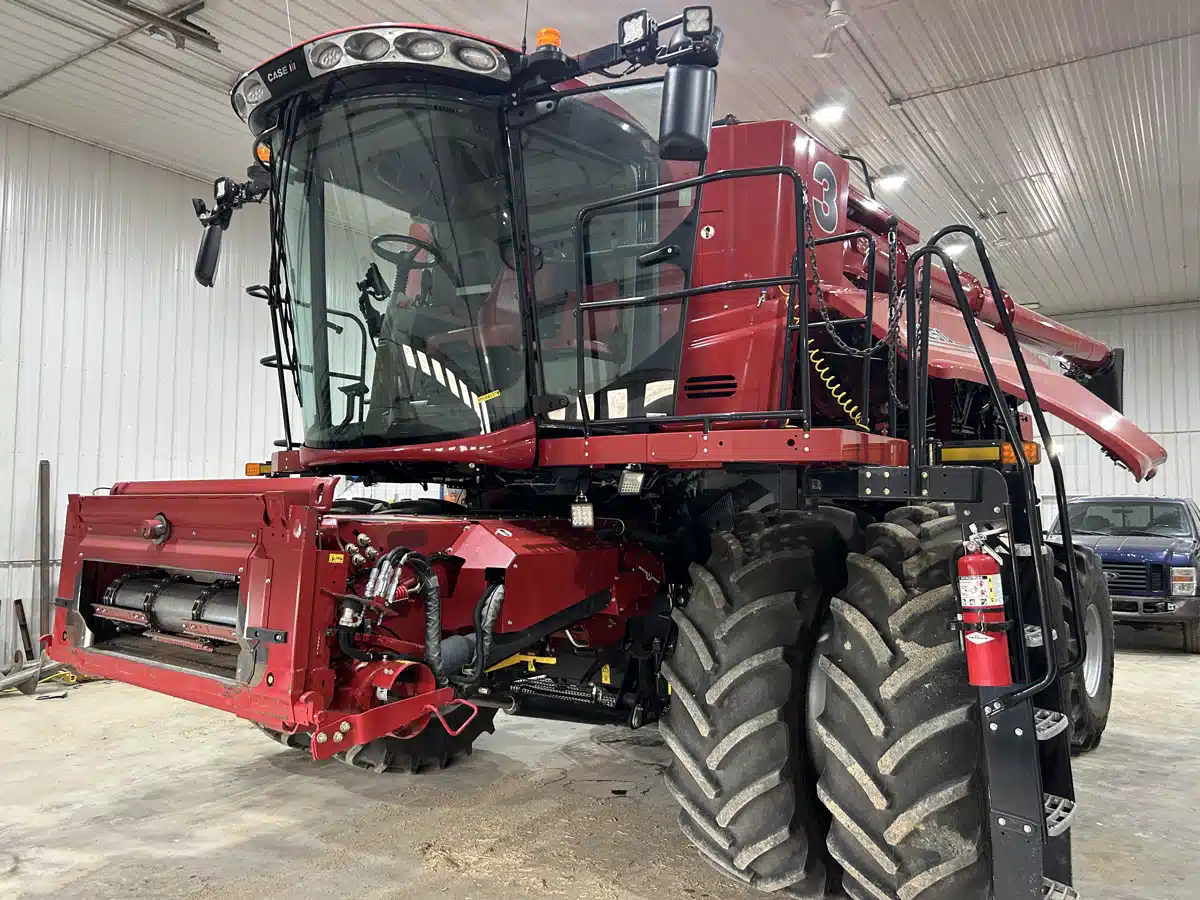 Gallery image 2 for 2021 Case IH 9250 Combine