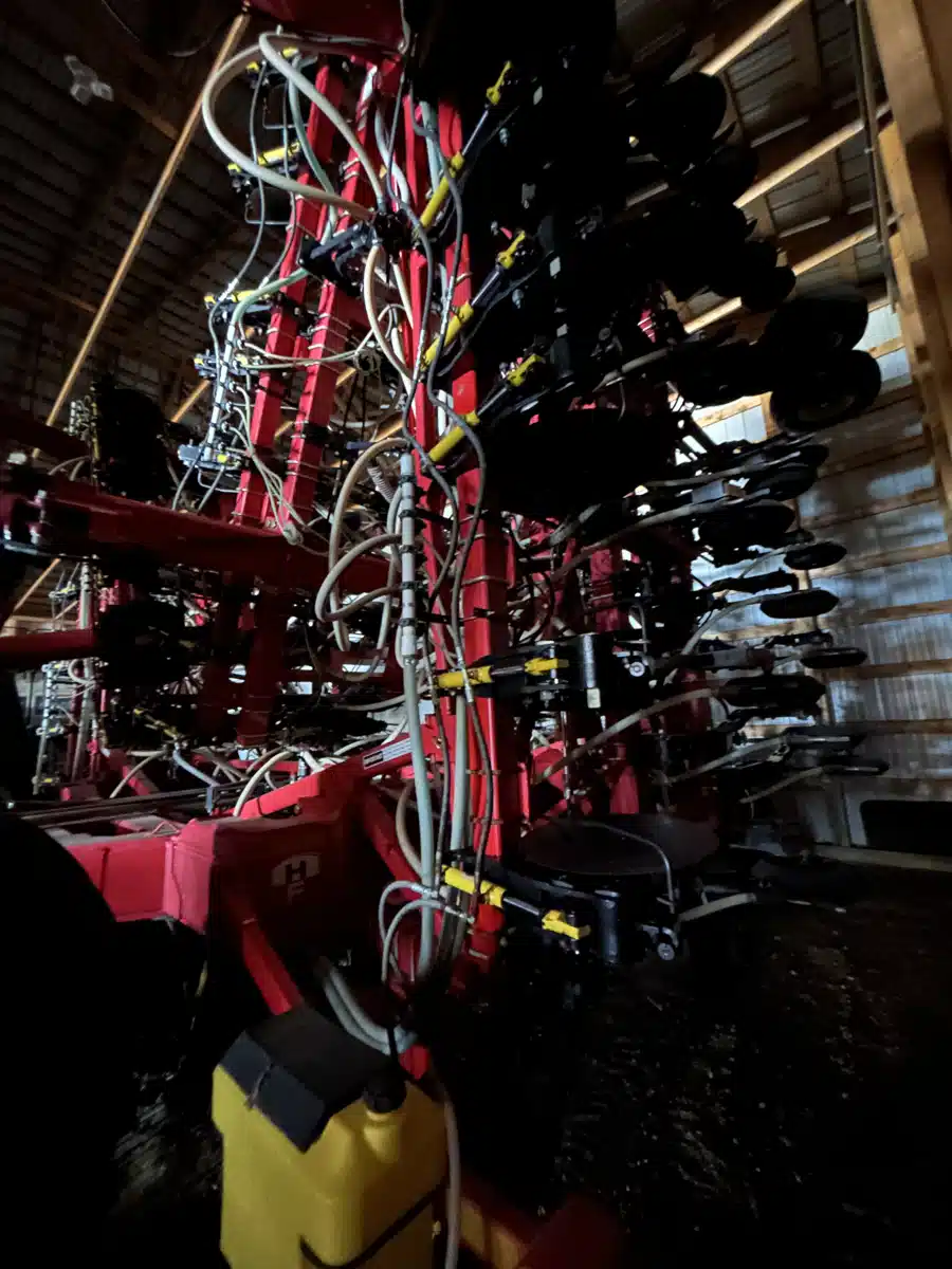 Photo de la Galerie 1 pour 2021 Bourgault 3335-76-10 Semoir à air