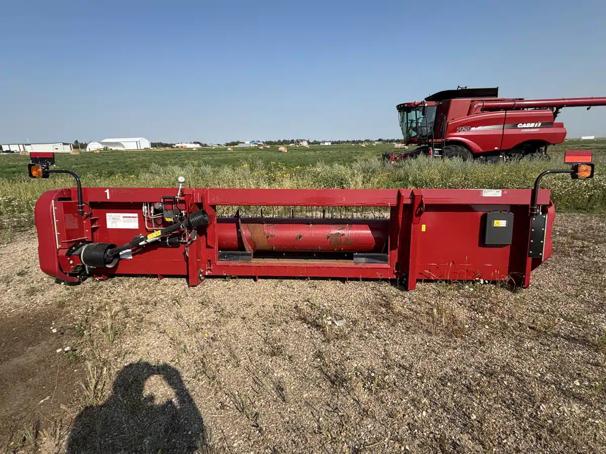 Photo de la Galerie 2 pour 2024 Case IH 3016 Nez - Ramasseur