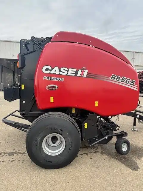 Photo de la Galerie 2 pour 2021 Case IH RB565 Presse à Balle Ronde