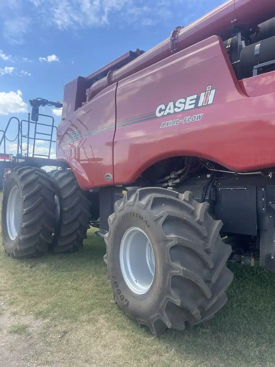 Gallery image 2 for 2024 Case IH 8250 Combine