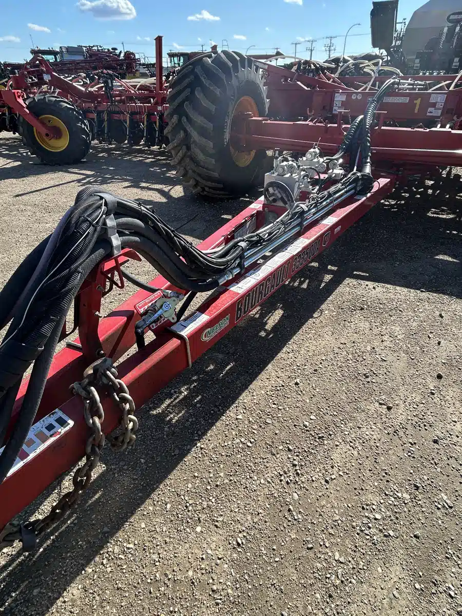 Gallery image 1 for 2023 Bourgault 3335-76-10 Air Drill
