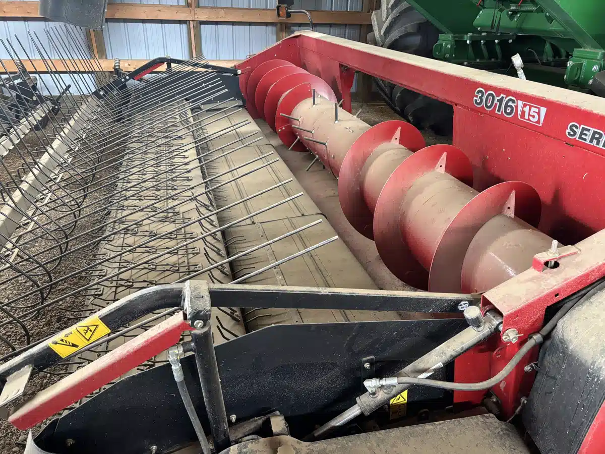 Gallery image 1 for 2021 Case IH 3016 Header - Pickup