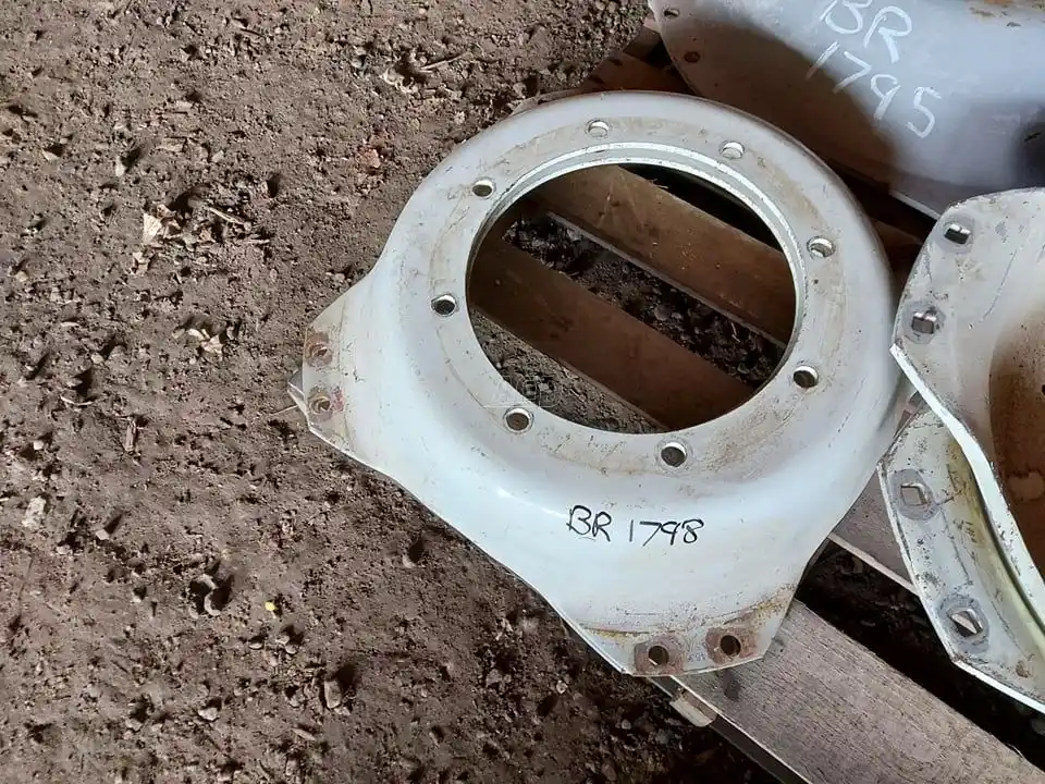 Gallery image 1 for New Holland 8 bolt Rims